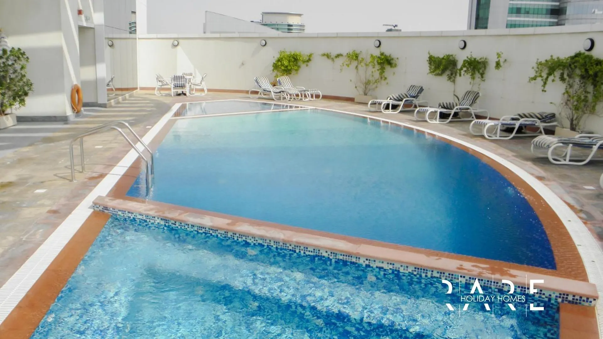 Rare Holiday Homes - Goldcrest Executive - R3012 - Jumeirah Lake Towers Dubai
