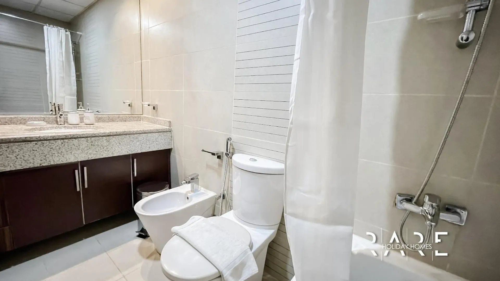 Rare Holiday Homes - Goldcrest Executive - R3012 - Jumeirah Lake Towers Dubai 0*,