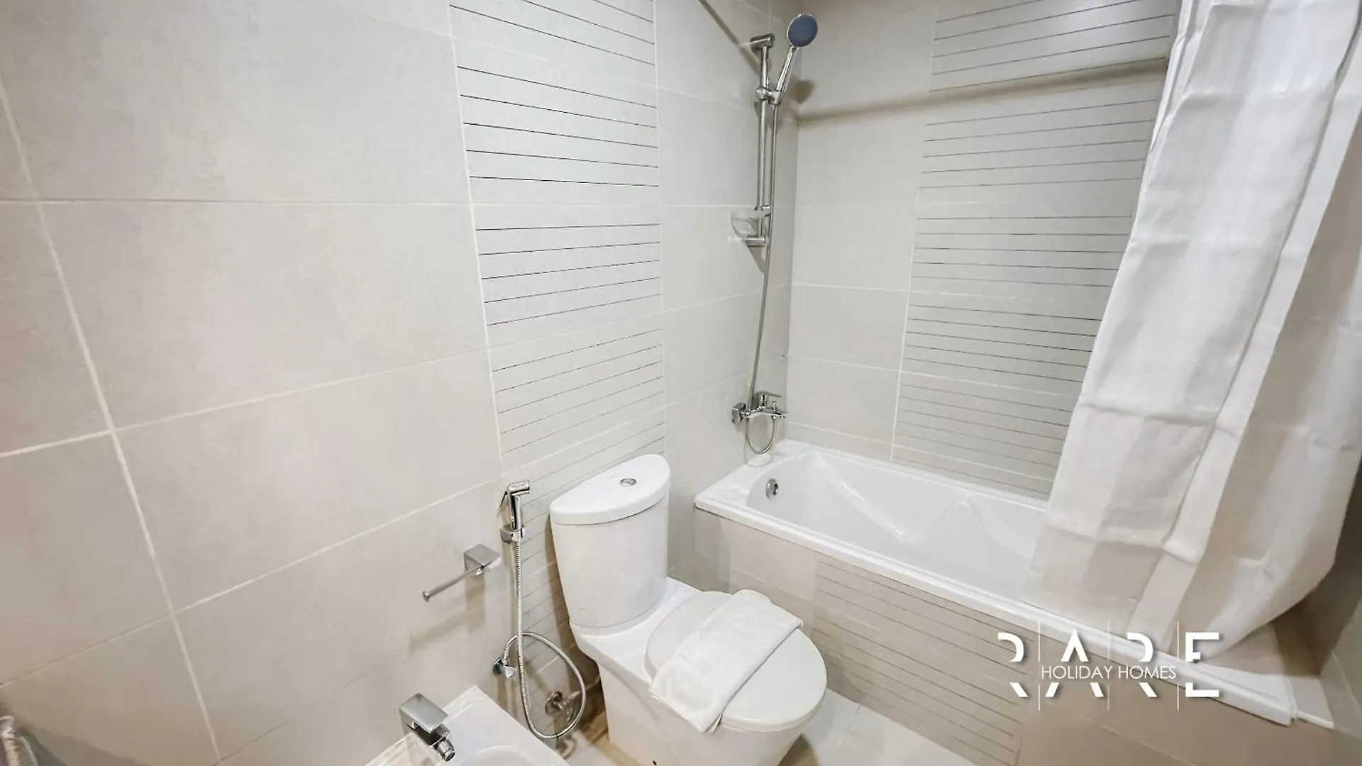 Rare Holiday Homes - Goldcrest Executive - R3012 - Jumeirah Lake Towers Dubai Appartamento